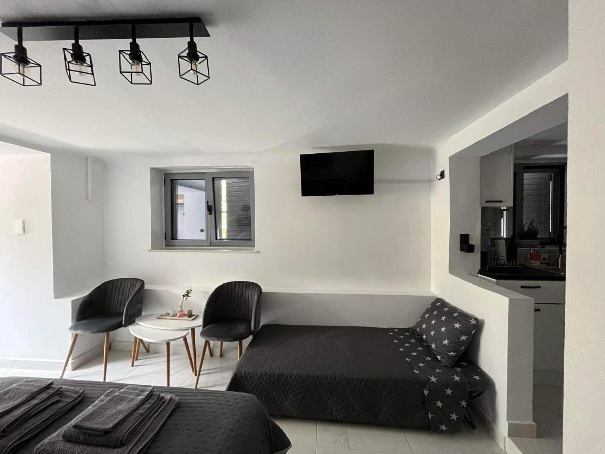Riviera-Melrod-Athens Apartment Exterior photo